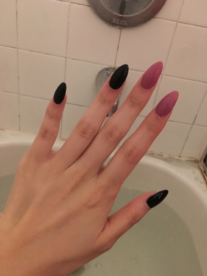 Almond Black Pink Nails