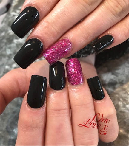 Black And Pink Square Acrylic Nails