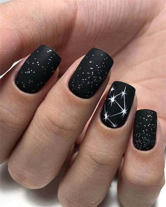 Elegant Black And White Short Nails Design Ideas Exceptional Look