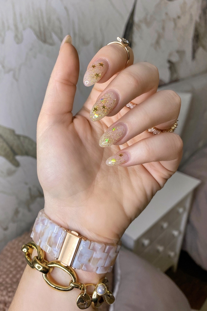 Manicure Of The Month Gold Glitter Star Nails