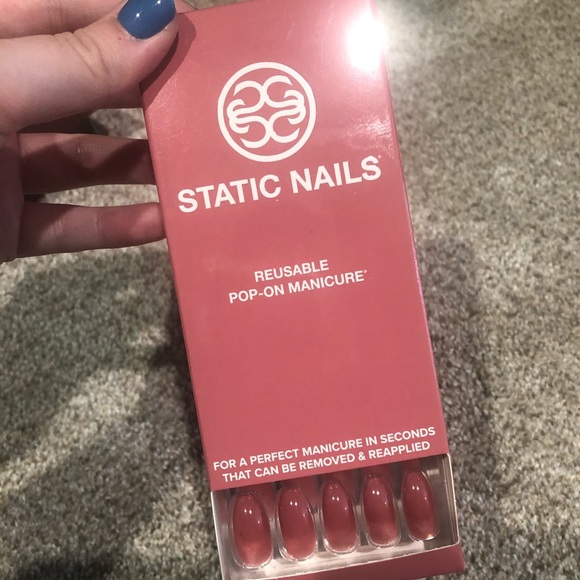 Static Nails Accessories
