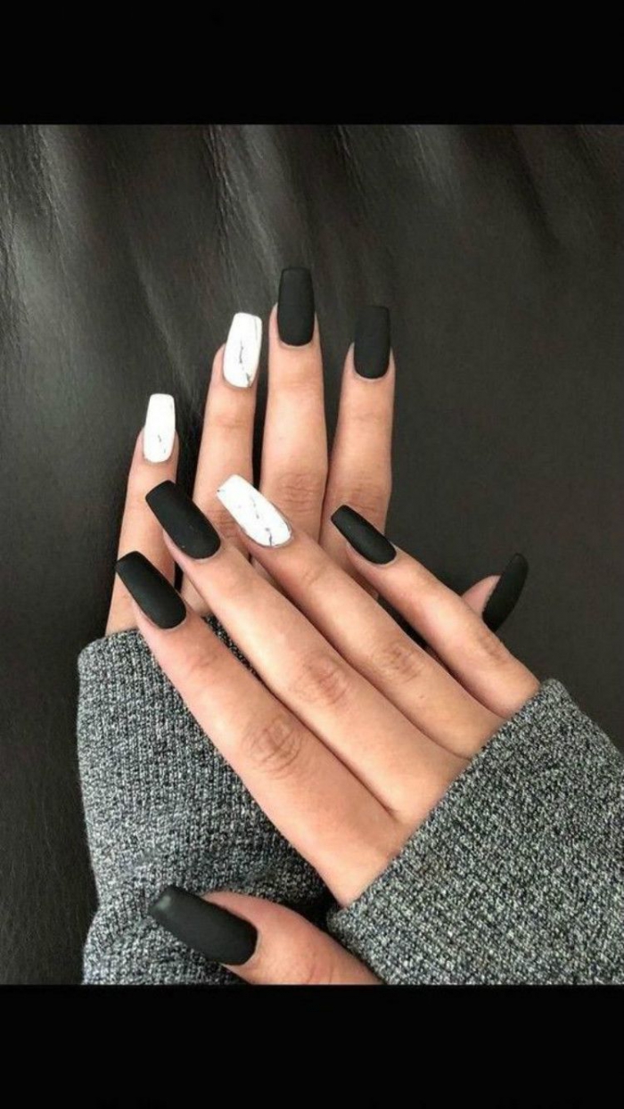 Stunning Arcylic Winter Coffin Nail Ideas For You