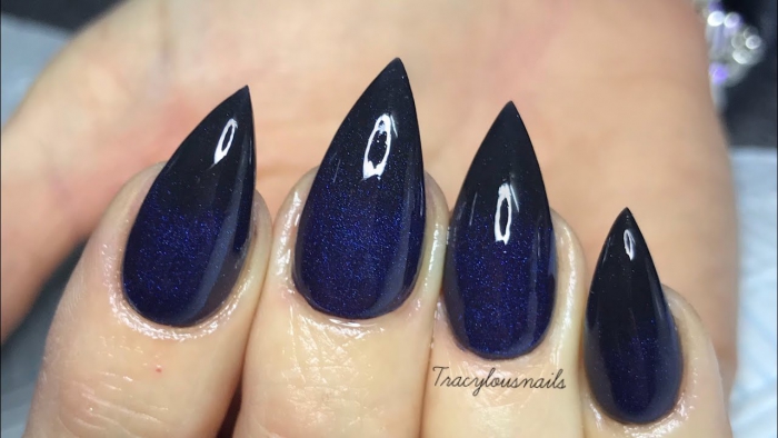 Black Blue Ombr Nails