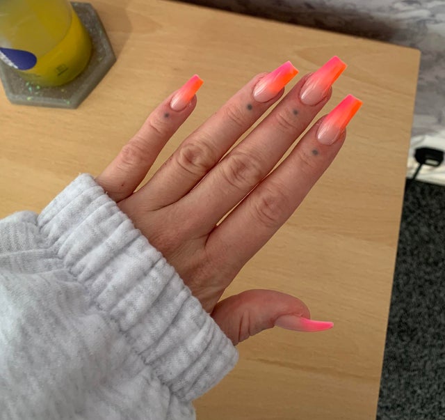 Orange Neon Ombre Acrylic Nails