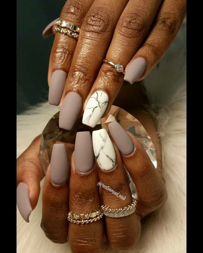 Nails On Black Women Beautiful Burnt Mauve Marble Set