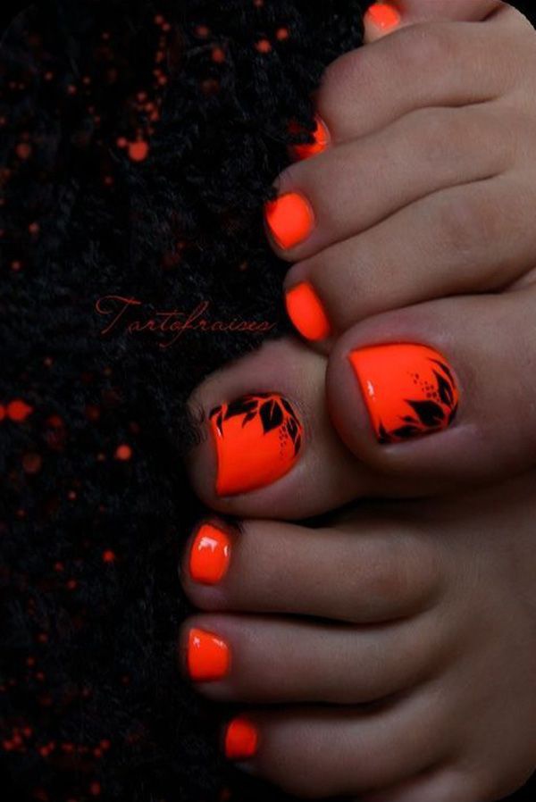 Orange Gel Toe Nails