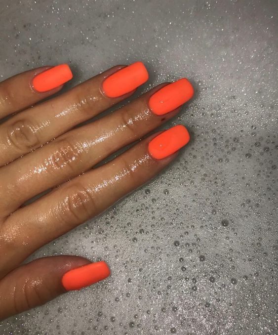 Orange Bright Nails Short